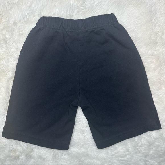 Marvel Spider-Man Shorts Black & Red Size 5 - Picture 8 of 16